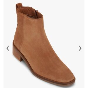 AQUATALIA Carisa Suede Short Boot Whiskey Size 7M Never Worn